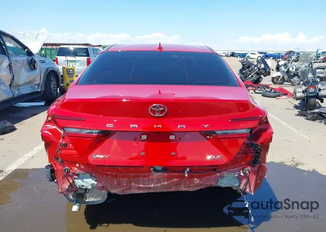 2025 Toyota Camry Xle из США, поврежденный, VIN 4T1DAACKXSU101880